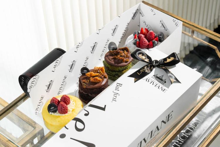 Slider Cake Box 4 Types · With Writing